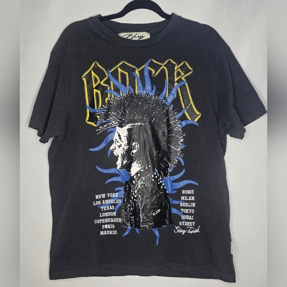 BKYS World Tour Graphic T-shirt SIZE L‎